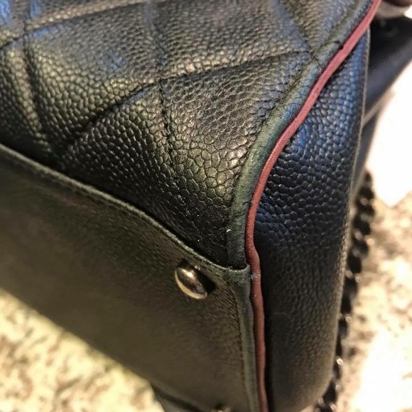 Chanel Tote - Picture 2 of 5